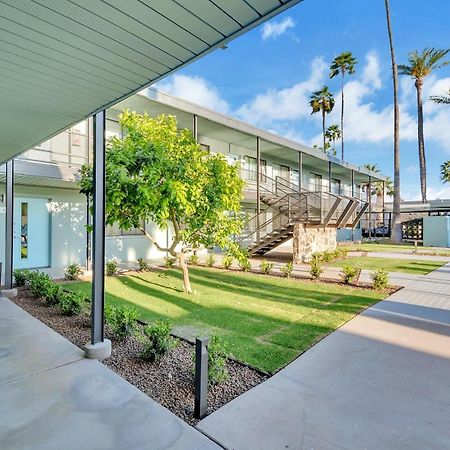 Modern Contemporary Ot Scottsdale With Heated Pool Apartment Exterior photo